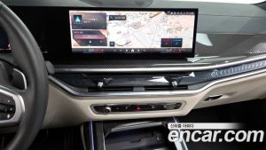 BMW X7 xDrive 40i M Sport 6 2025 года из Южной Кореи
