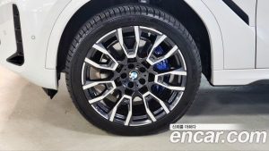 BMW X6 xDrive40i M Sport 2024 года из Южной Кореи