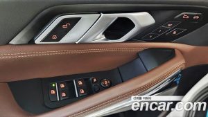 BMW X6 xDrive40i M Sport 2024 года из Южной Кореи