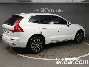 Volvo XC60 B5 ULTIMATE Bright 2023 года из Южной Кореи