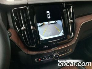 Volvo XC60 B5 ULTIMATE Bright 2023 года из Южной Кореи