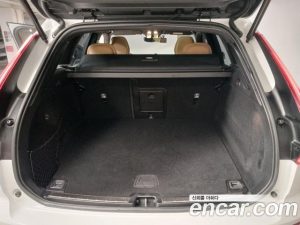 Volvo XC60 B5 ULTIMATE Bright 2023 года из Южной Кореи