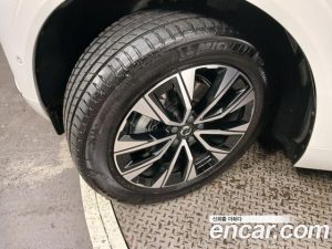 Volvo XC60 B5 ULTIMATE Bright 2023 года из Южной Кореи