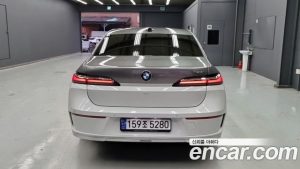 BMW 7-Series 740i Design Pure Excellence 2023 года из Южной Кореи