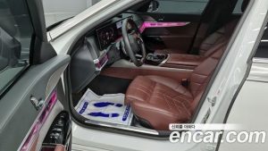 BMW 7-Series 740i Design Pure Excellence 2023 года из Южной Кореи