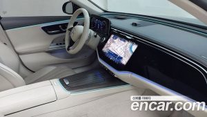 Mercedes-Benz E-Class E300 4MATIC Exclusive 2024 года из Южной Кореи