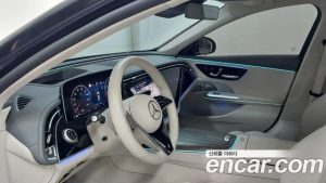 Mercedes-Benz E-Class E300 4MATIC Exclusive 2024 года из Южной Кореи