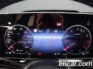Mercedes-Benz S-Class S580L 4MATIC 2025 года из Южной Кореи