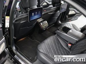 Mercedes-Benz S-Class S580L 4MATIC 2025 года из Южной Кореи