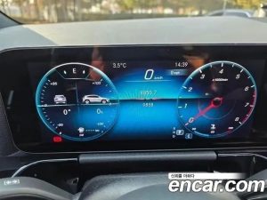 Mercedes-Benz GLA-Class GLA250 4MATIC 2023 года из Южной Кореи