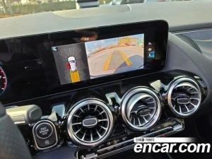 Mercedes-Benz GLA-Class GLA250 4MATIC 2023 года из Южной Кореи