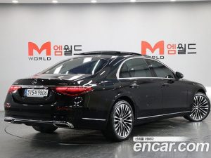 Mercedes-Benz S-Class S450L 4MATIC 2023 года из Южной Кореи