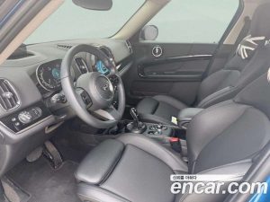 Mini Countryman CLASSIC 2023 года из Южной Кореи