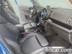Mini Countryman CLASSIC 2023 года из Южной Кореи