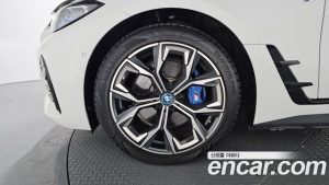 BMW i4 eDrive40 M Sport PRO 2024 года из Южной Кореи