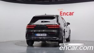 Genesis GV70 2.5T Бензин 2WD 2025 года из Южной Кореи