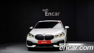 BMW 1-Series 120i Sport 2024 года из Южной Кореи