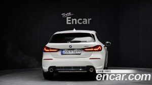 BMW 1-Series 120i Sport 2024 года из Южной Кореи