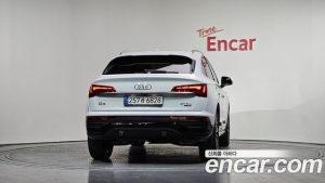 Audi Q5 40 TDI 4WD Sportback 2023 года из Южной Кореи