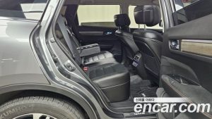 Renault-KoreaSamsung QM6 2.0 GDe Premiere 2WD 2023 года из Южной Кореи