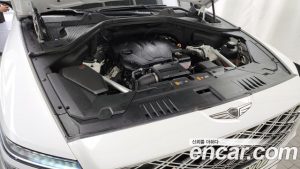 Genesis GV80 2.5T Бензин 2WD 2024 года из Южной Кореи