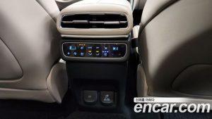 Genesis GV80 2.5T Бензин 2WD 2024 года из Южной Кореи