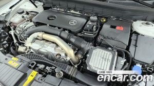 Mercedes-Benz GLB-Class GLB250 4MATIC 2025 года из Южной Кореи