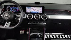 Mercedes-Benz GLB-Class GLB250 4MATIC 2025 года из Южной Кореи