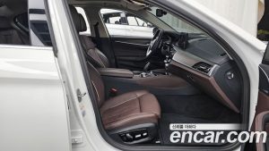 BMW 5-Series 530i xDrive Luxury 2023 года из Южной Кореи