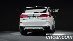 BMW X5 xDrive 40d M Sport Online Exclusive Edition 2025 года из Южной Кореи