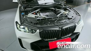 BMW X5 xDrive 40d M Sport Online Exclusive Edition 2025 года из Южной Кореи