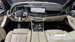 BMW X5 xDrive 40d M Sport Online Exclusive Edition 2025 года из Южной Кореи