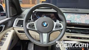 BMW X5 xDrive 40d M Sport Online Exclusive Edition 2025 года из Южной Кореи
