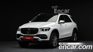 Mercedes-Benz GLE-Class GLE300d 4MATIC 2023 года из Южной Кореи