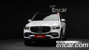 Mercedes-Benz GLE-Class GLE300d 4MATIC 2023 года из Южной Кореи