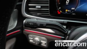 Mercedes-Benz GLE-Class GLE300d 4MATIC 2023 года из Южной Кореи