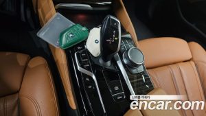 BMW 5-Series 520i Luxury 2023 года из Южной Кореи