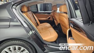 BMW 5-Series 520i Luxury 2023 года из Южной Кореи