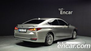 Lexus ES Executive 2026 года из Южной Кореи