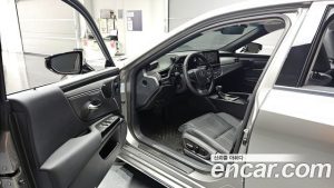 Lexus ES Executive 2026 года из Южной Кореи