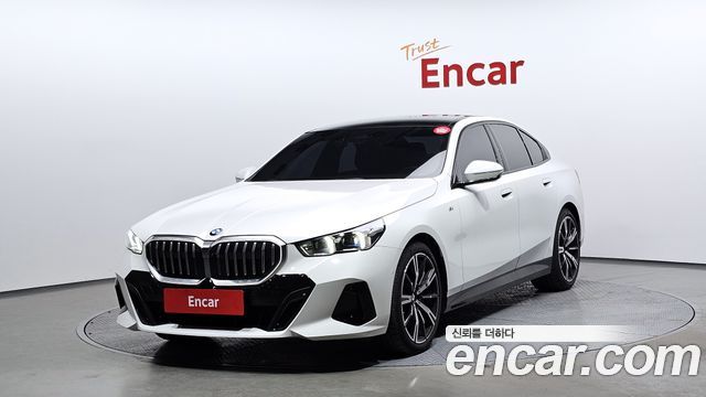 BMW 5-Series 530i xDrive M Sport 2025 года из Кореи