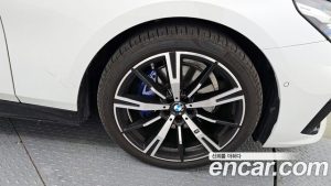 BMW 5-Series 530i xDrive M Sport 2025 года из Южной Кореи