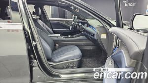Kia K8 Signature 2025 года из Южной Кореи