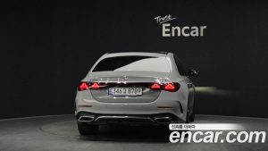 Mercedes-Benz E-Class E300 4MATIC AMG Line Premium Special 2024 года из Южной Кореи
