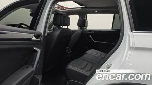 Volkswagen Tiguan 2.0 TDI Prestige 2022 года из Южной Кореи