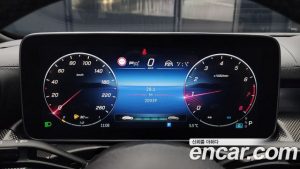 Mercedes-Benz C-Class C300 4MATIC AMG Line 2024 года из Южной Кореи