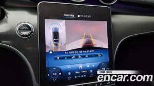 Mercedes-Benz C-Class C300 4MATIC AMG Line 2024 года из Южной Кореи