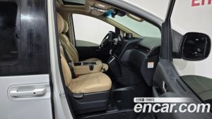 Hyundai Staria HEV 1.6 Tourer 9-Seater 2025 года из Южной Кореи