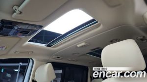 Hyundai Staria HEV 1.6 Tourer 9-Seater 2025 года из Южной Кореи