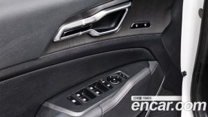 Kia Sportage Бензин 1.6 Turbo 2WD 2025 года из Южной Кореи
